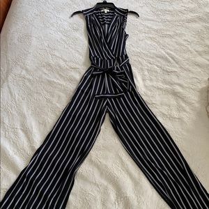 Monteau Wide Leg Sleeveless Jumpsuit - Size L